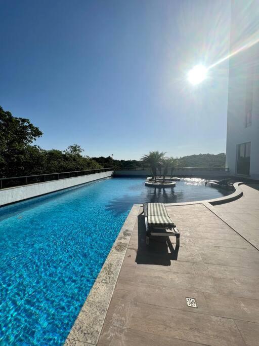 Unu Rio Vermelho: Piscina, Vaga, Wifi, Academia, + 公寓